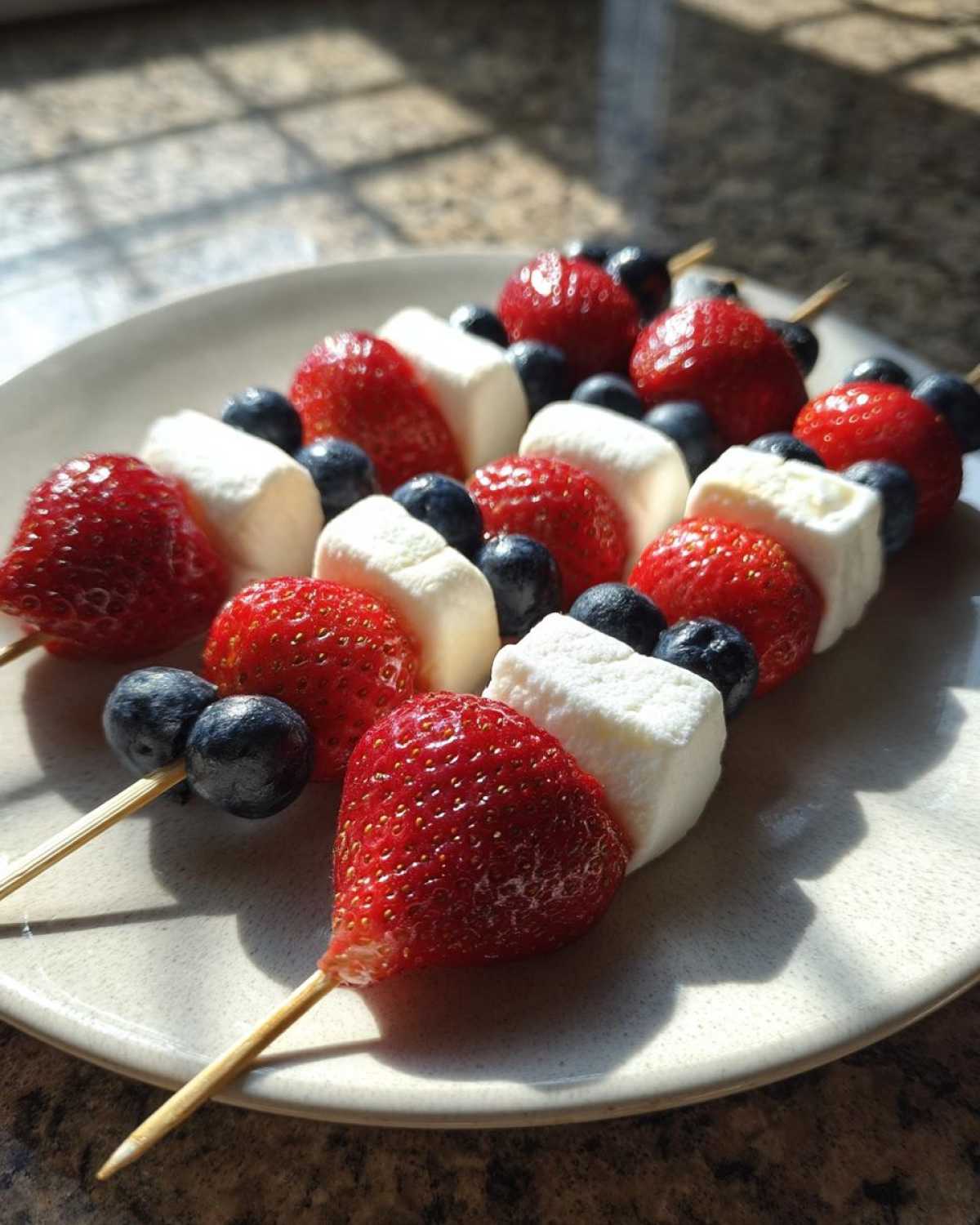 Star Spangled Fruit Wands Skewers - detail 1