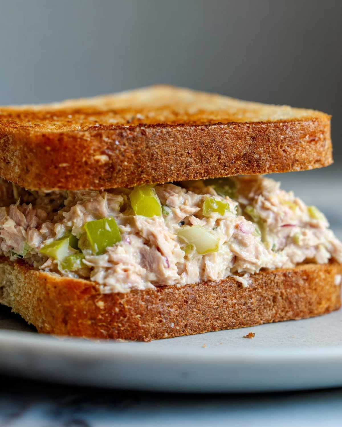 Classic tuna sandwich - detail 3