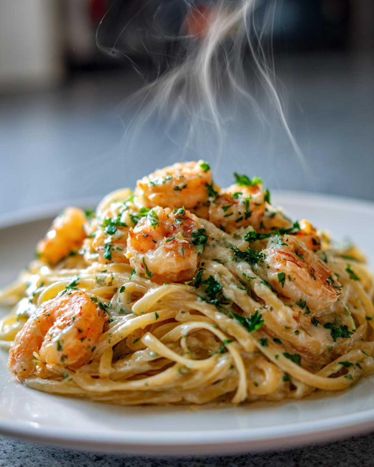 Creamy Garlic Shrimp Pasta - detail 4