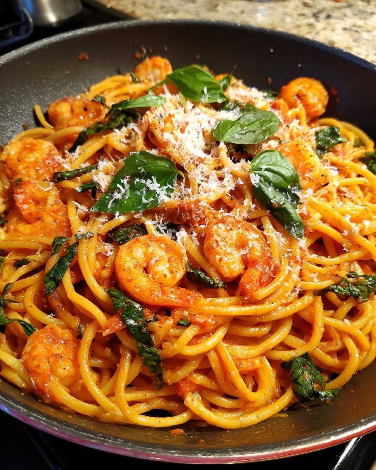 Easy Shrimp Pasta One-Pot - detail 1