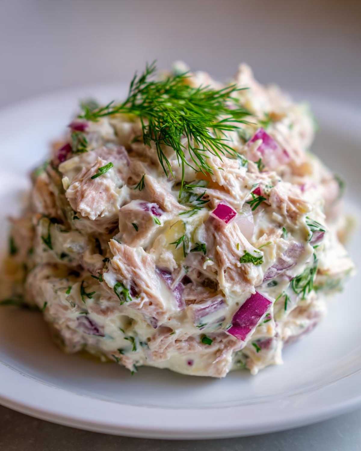 Greek yogurt tuna salad - detail 1