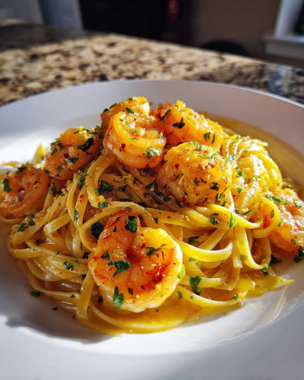 Lemon Butter Shrimp Pasta - detail 1