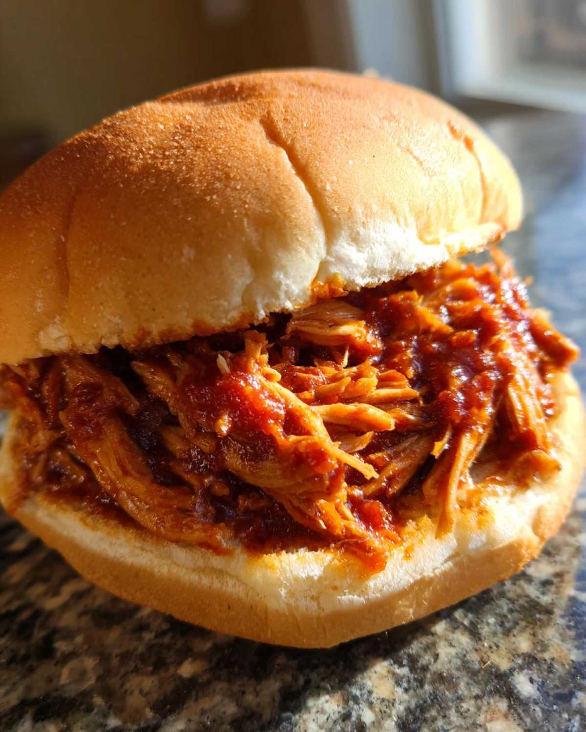 Slow Cooker Pulled Pork Sandwiches - detail 2