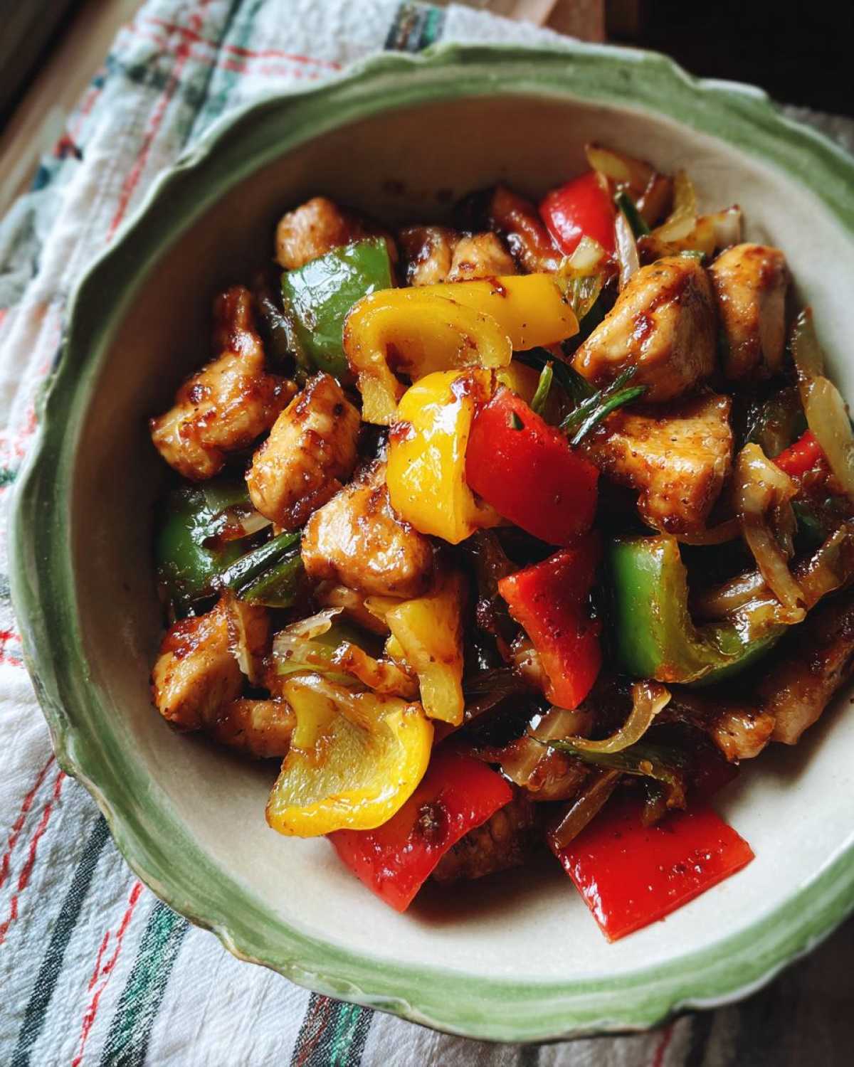 Super Delicious Spicy Chicken With Bell Peppers - detail 2