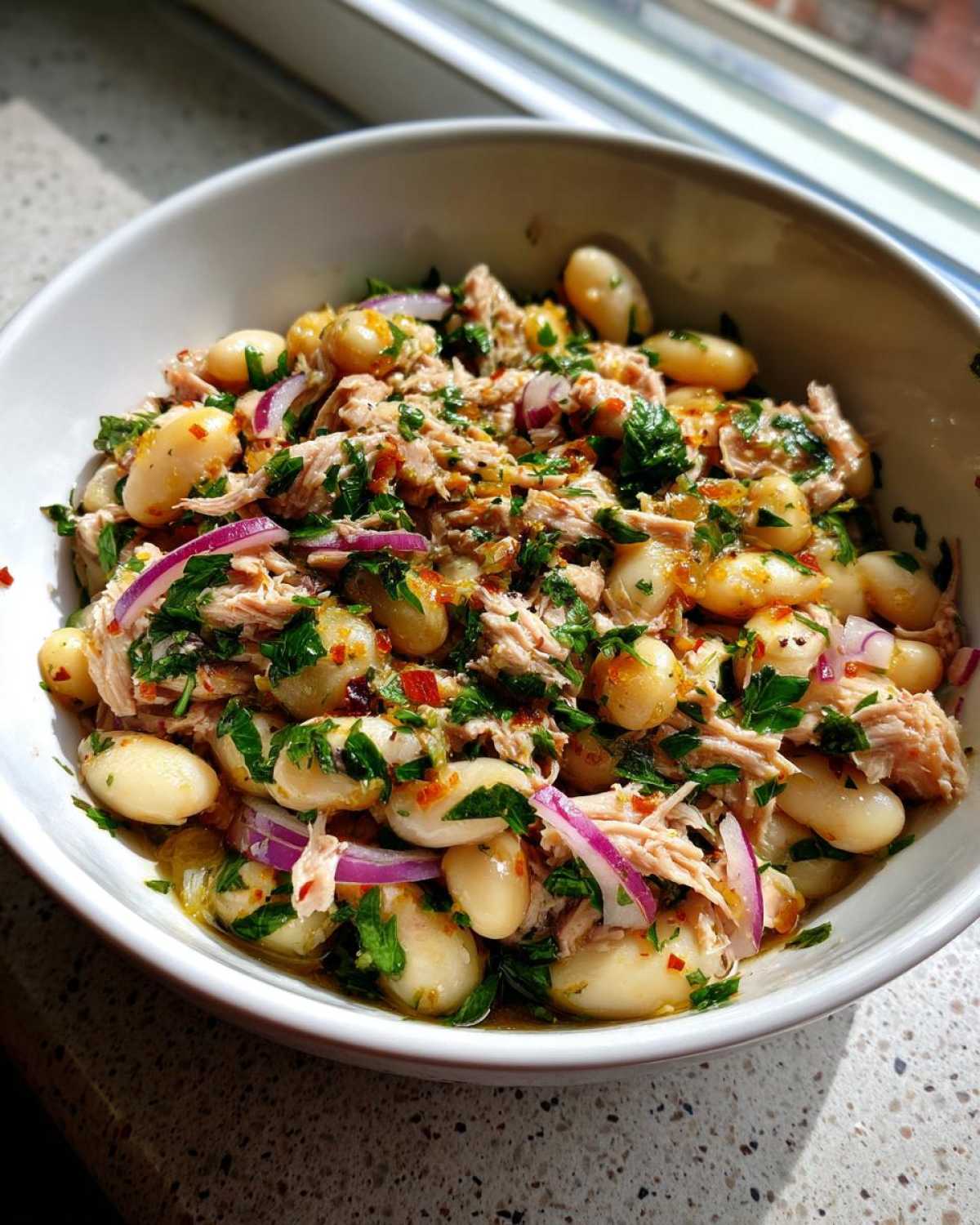 Tuna and White Bean Salad with a Lemon Vinaigrette - detail 4