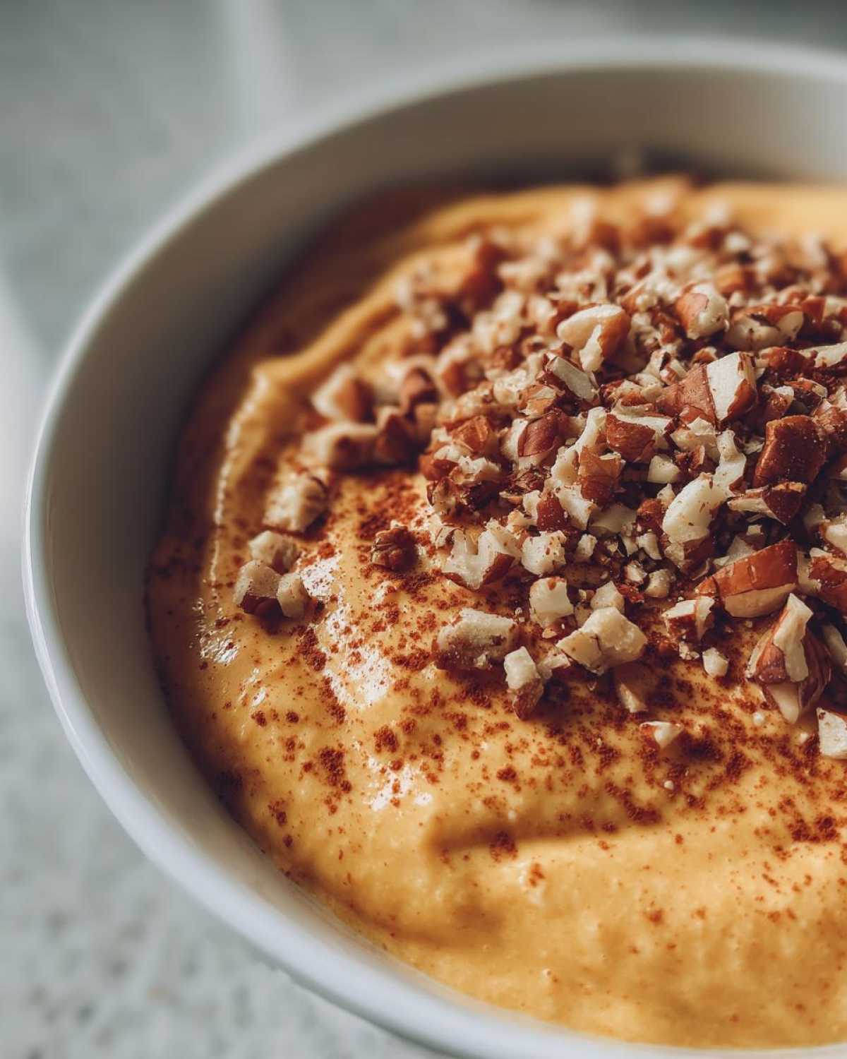 Carrot Cake Smoothie Bowl - detail 1