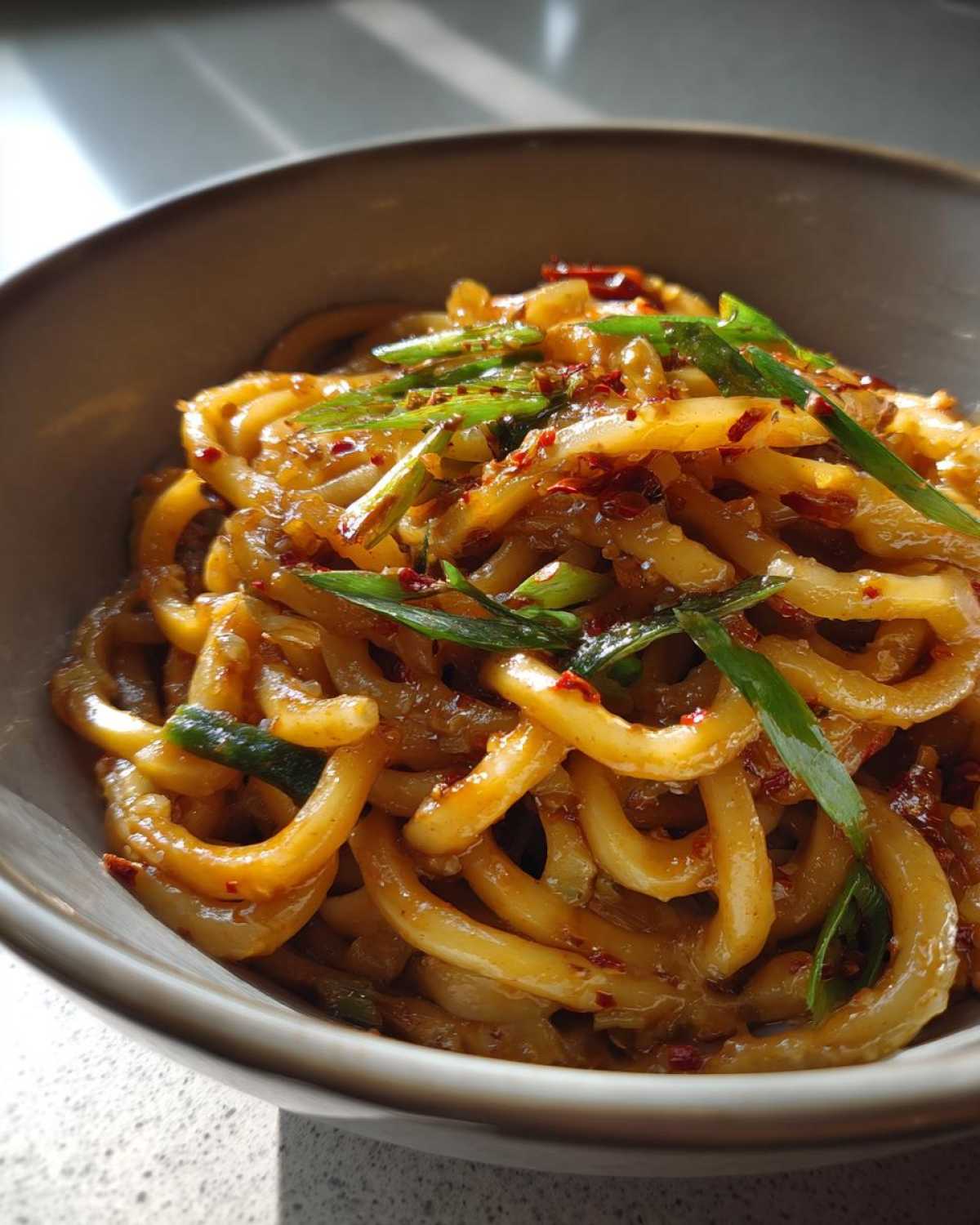 Chili Garlic Udon Stir Fry - detail 4