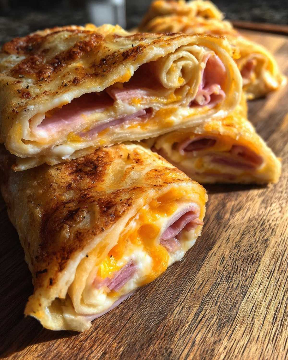 Ham and Cheddar Roll-Ups - detail 2