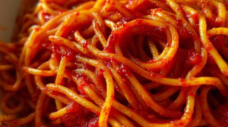 Hot and Spicy Korean Gochujang Noodles