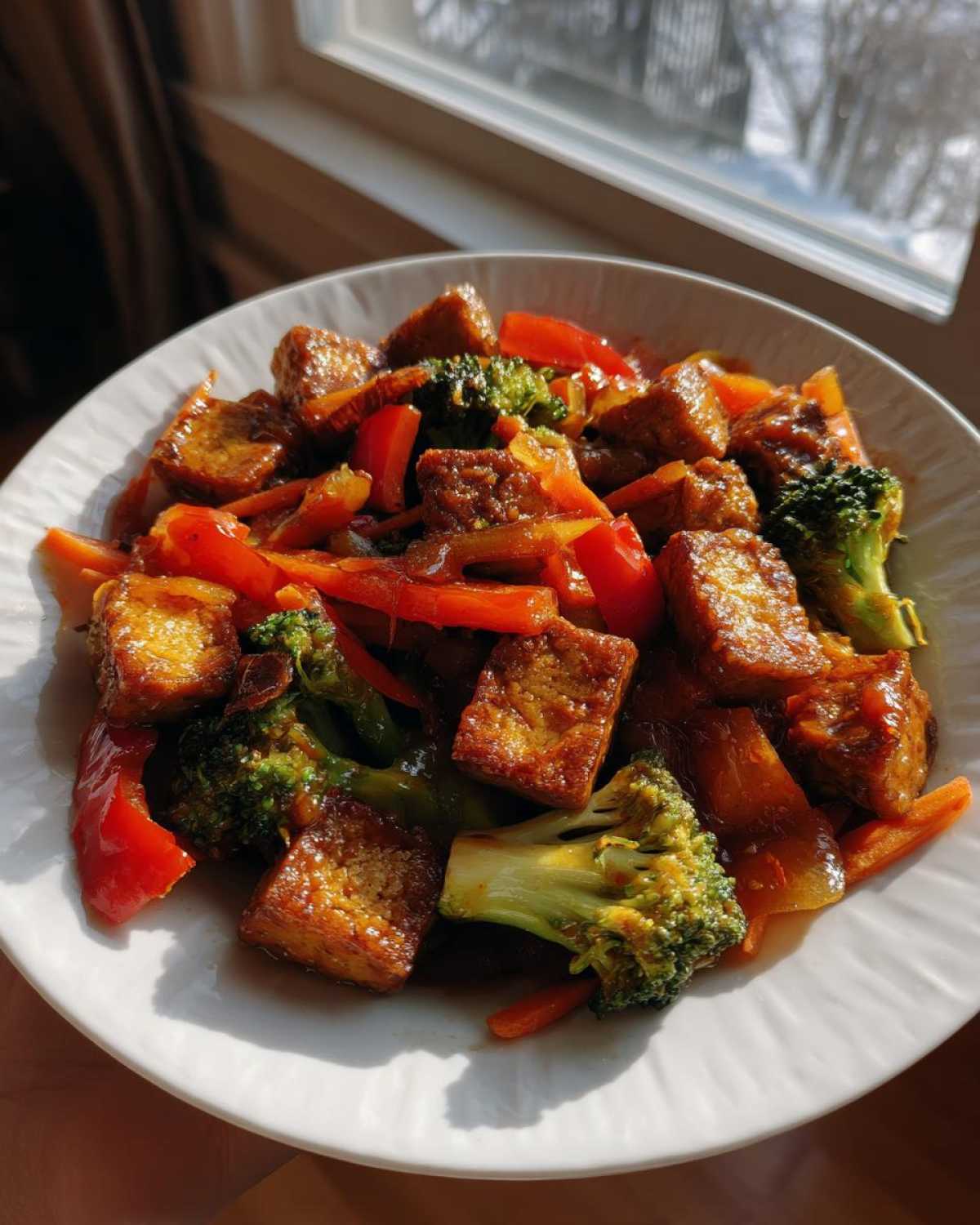 Spicy Sriracha Tofu Stir Fry - detail 1