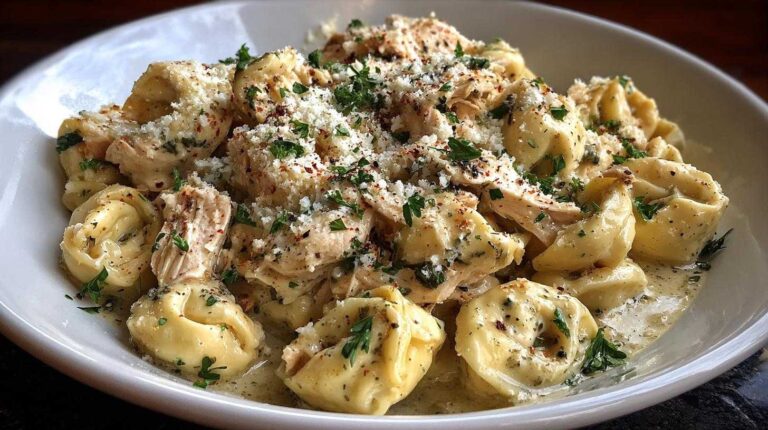 Easy 30-Minute Crockpot Chicken Tortellini
