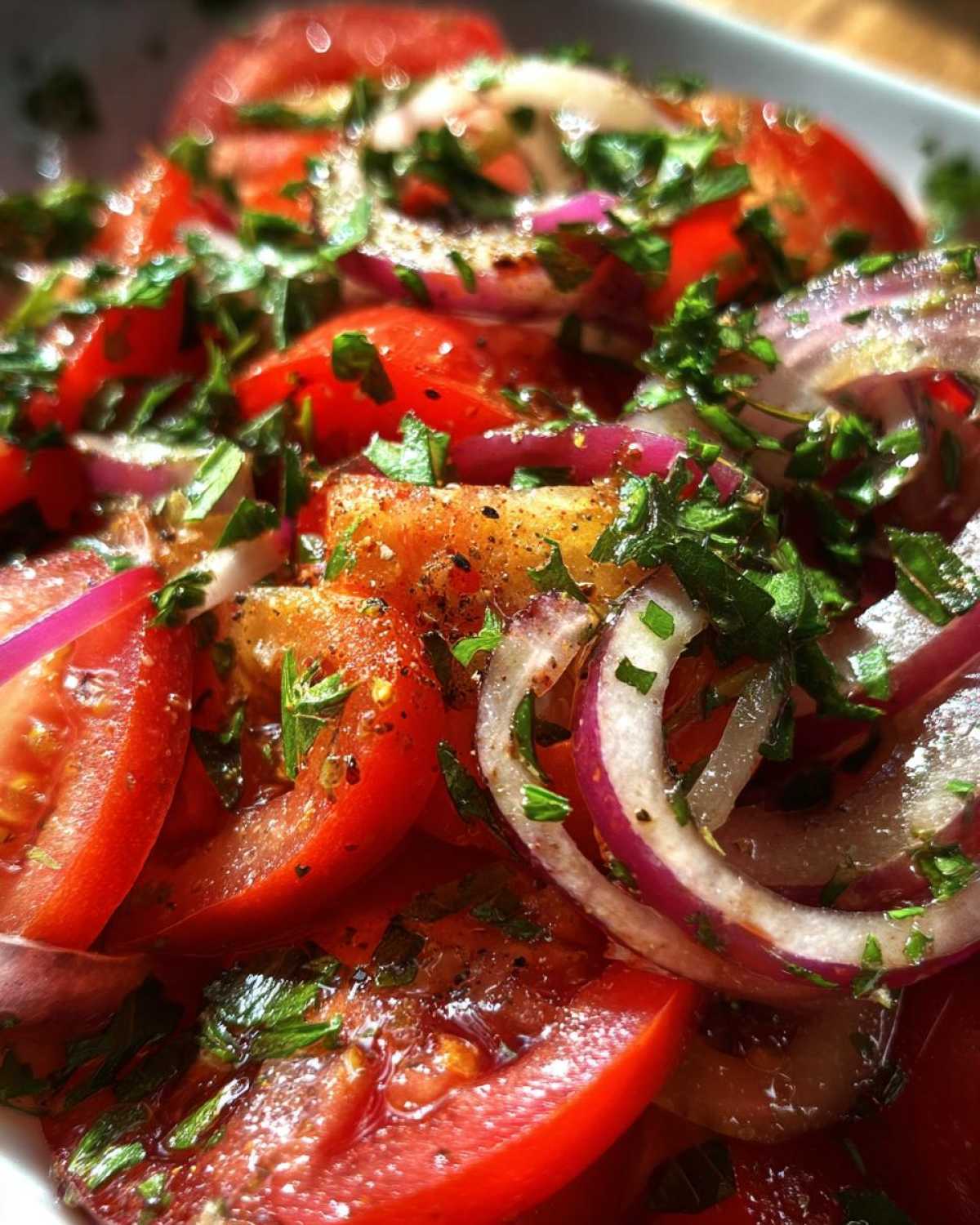 Fresh Tomato & Onion Salad - detail 3