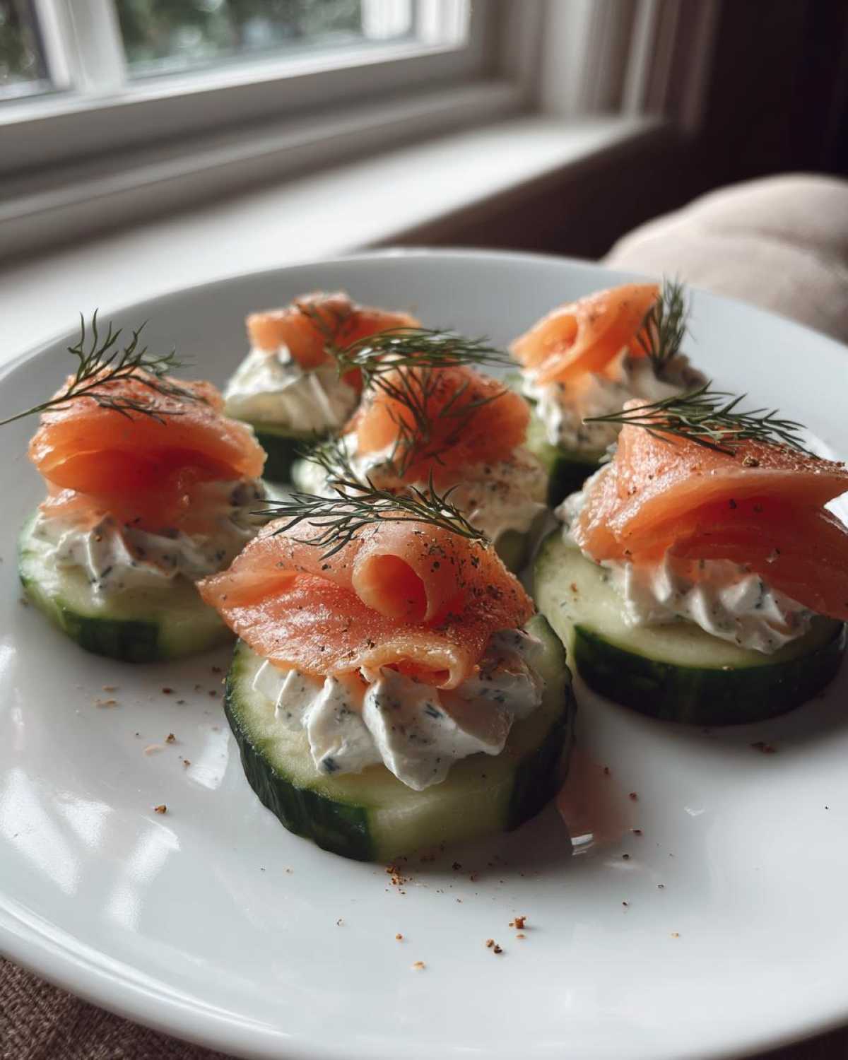 Smoked Salmon Cucumber Bites - detail 2