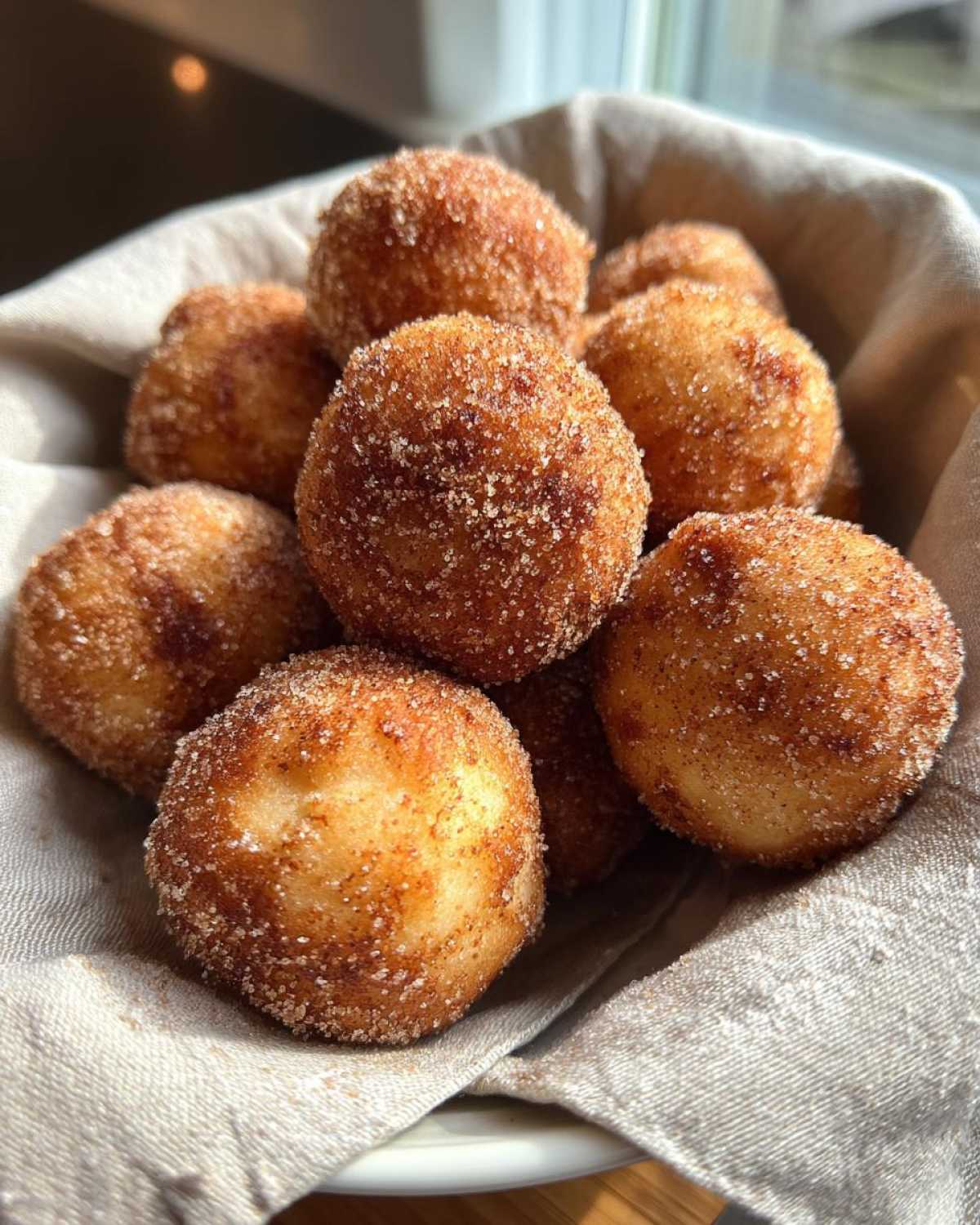 Air Fryer Donut Holes (Cinnamon Sugar, 15 Minutes) - detail 2