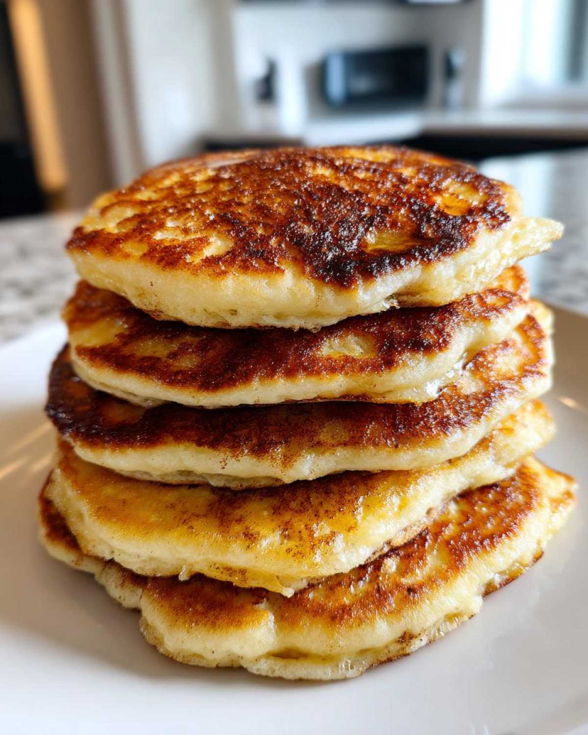 Banana Bread Pancakes (Fluffy 20-Min Breakfast) - detail 2