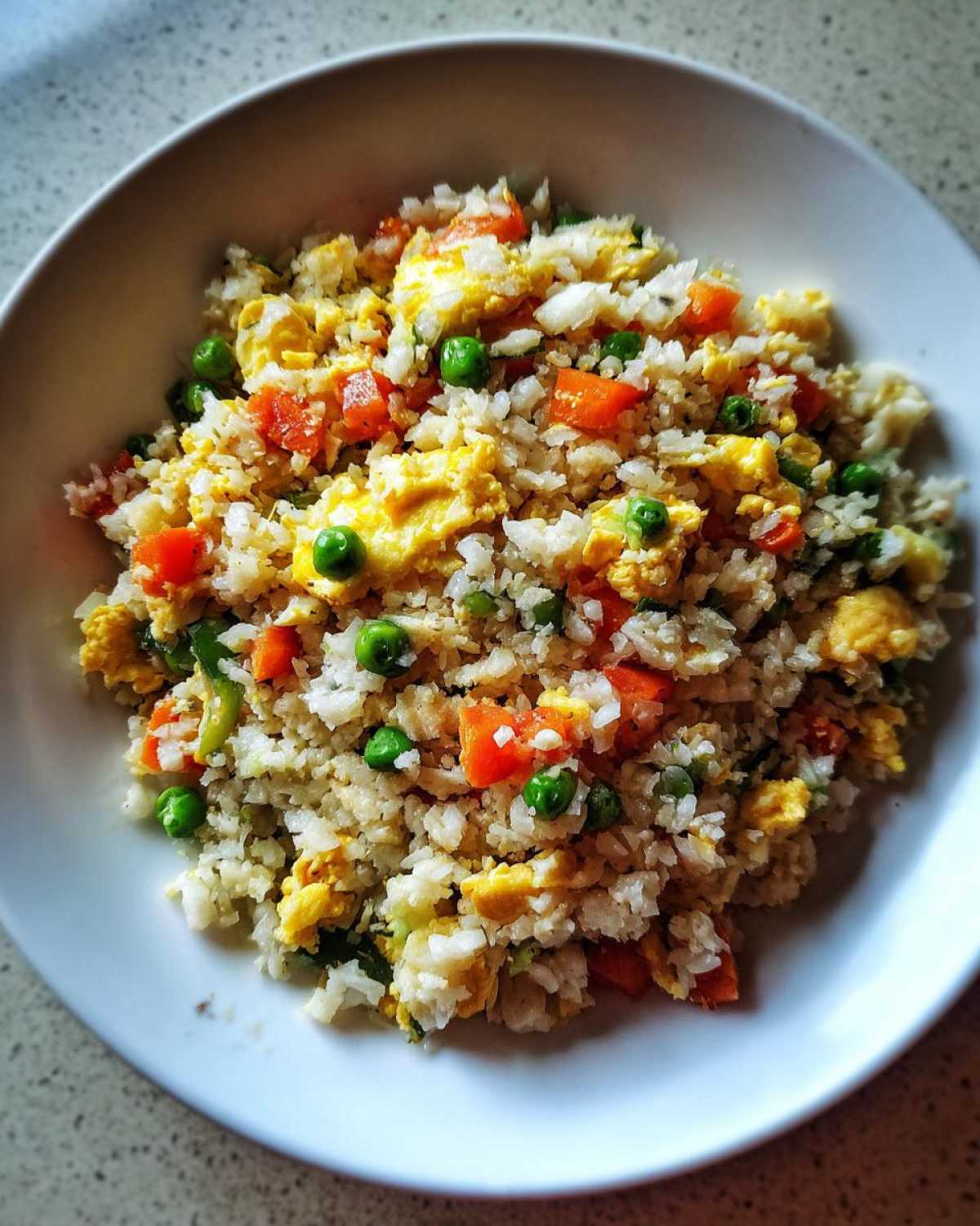 Cauliflower Fried Rice (15-Minute Low-Carb Dinner) - detail 2