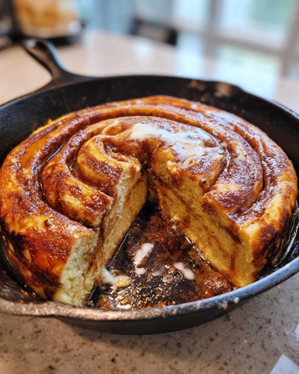 Cinnamon Roll Pancake Skillet (20-Min Breakfast Hack) - detail 1