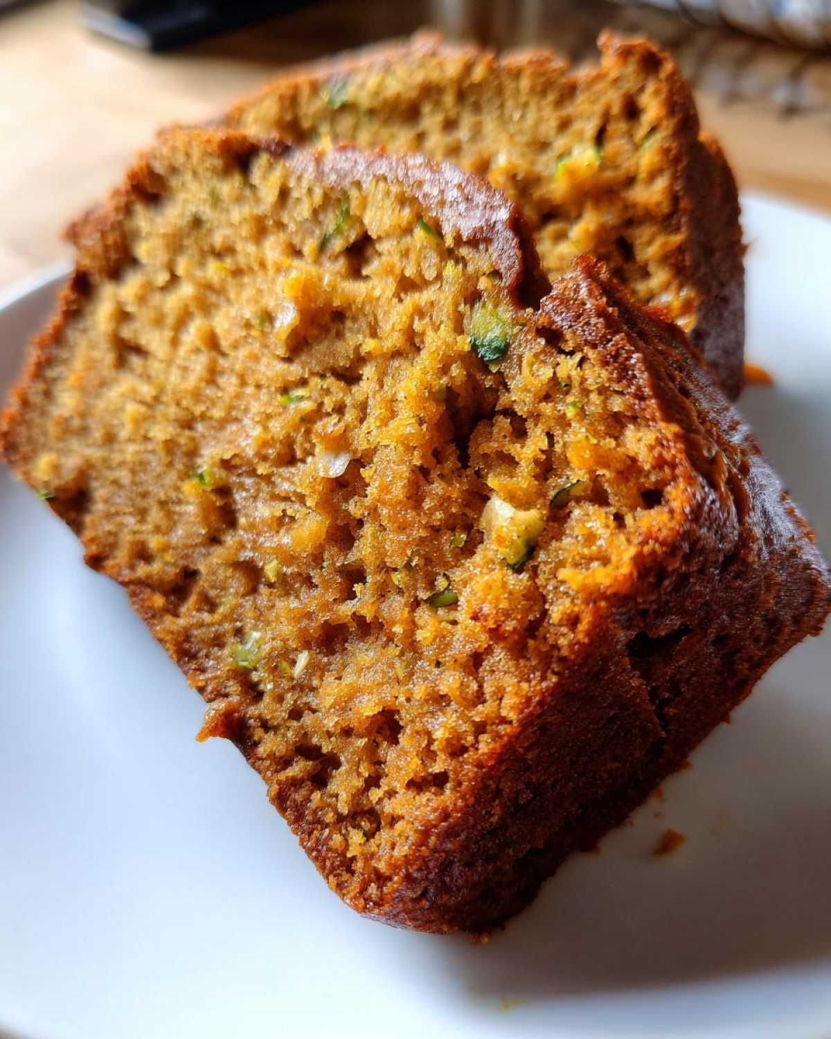 Easy Crockpot Pumpkin Zucchini Bread for Autumn Brunch - detail 3