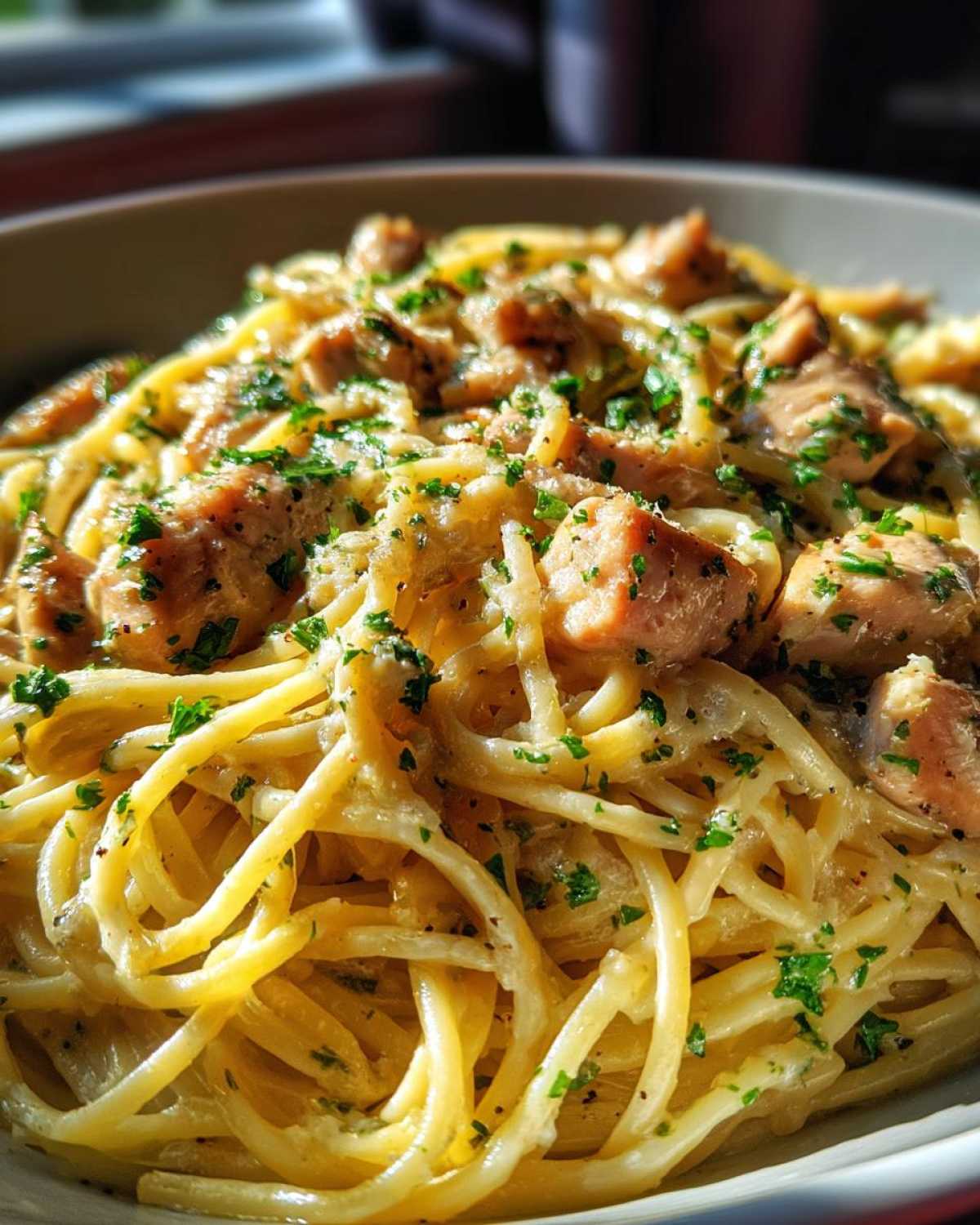 Lemon Garlic Chicken Pasta (One-Pot 20-Minute Dinner) - detail 4