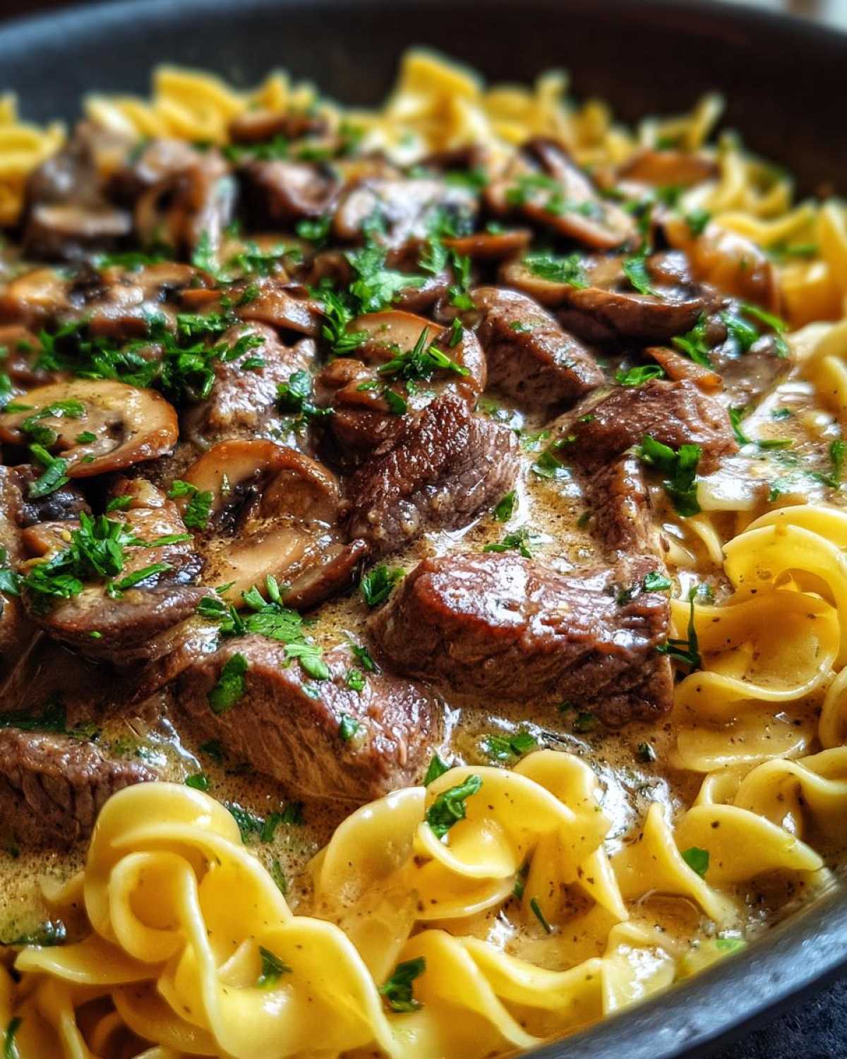 Quick Beef Stroganoff (20-Minute Skillet Dinner) - detail 4