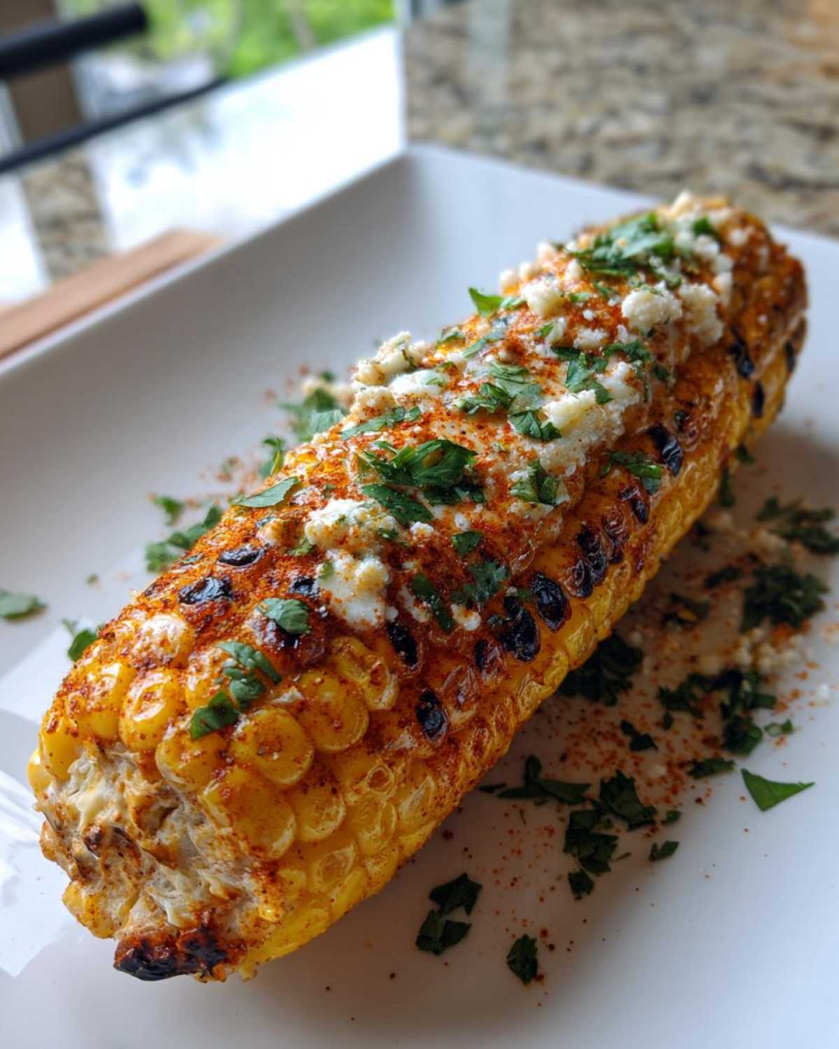 Spicy Mexican street corn - detail 3