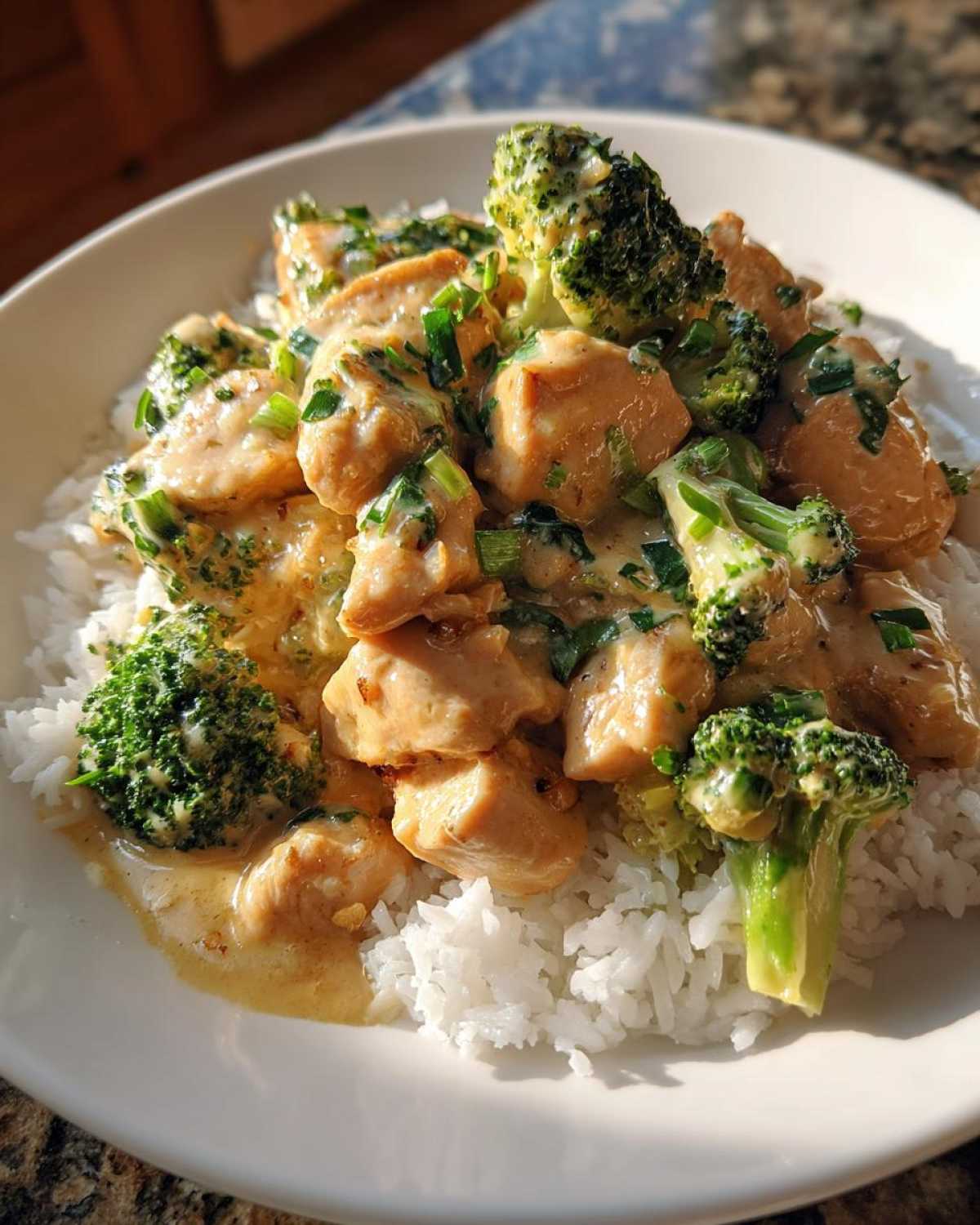 chicken and broccoli - detail 2